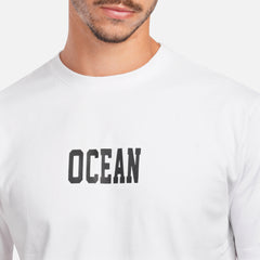 تي شيرت رجالي – تصميم بسيط وعصري بطبعة "OCEAN"